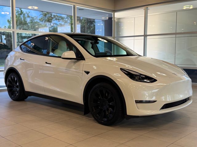 tesla model y 2023 7SAYGDEE6PF865547 image tesla model y 2023 7SAYGDEE6PF865547 image
